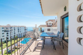 2066-Apt 2 bedrooms on beach, tenis, gym, pool, Manilva